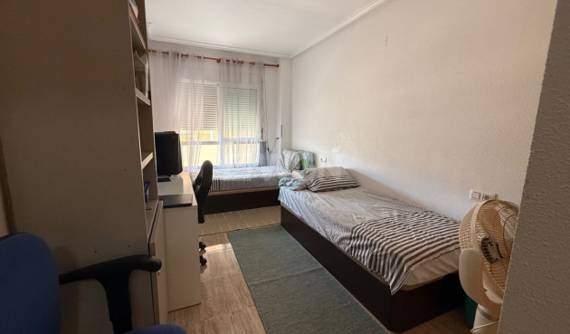 Reventa - Apartamento / piso - Los Montesinos - Costa Blanca