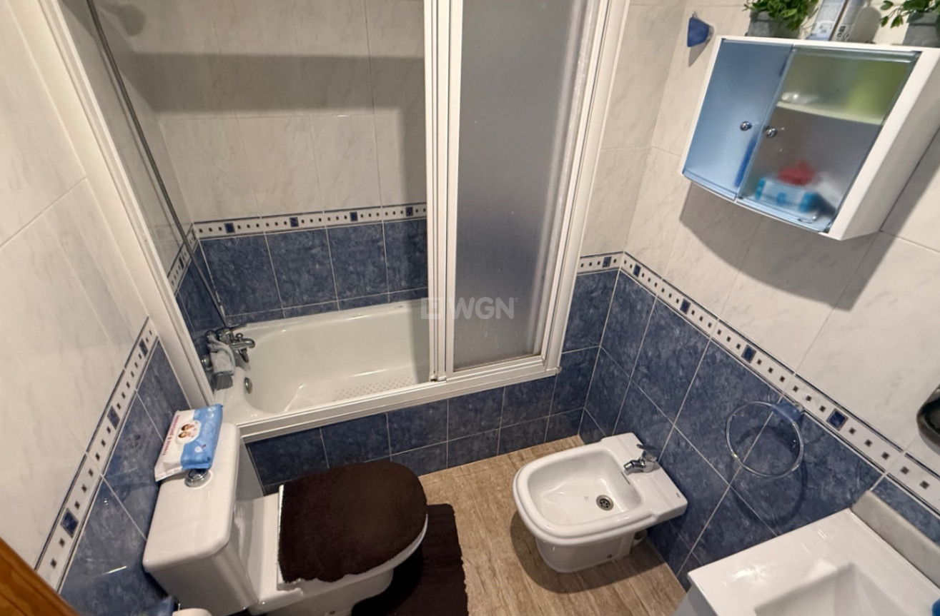 Reventa - Apartamento / piso - Los Montesinos - Costa Blanca