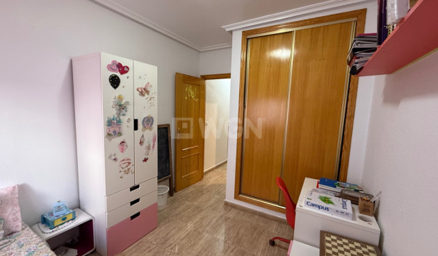 Reventa - Apartamento / piso - Los Montesinos - Costa Blanca