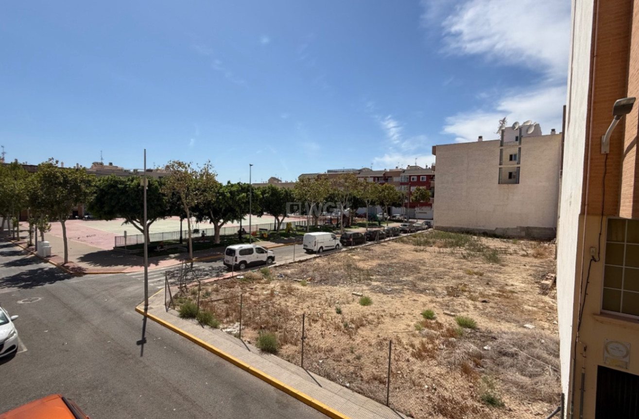 Reventa - Apartamento / piso - Los Montesinos - Costa Blanca