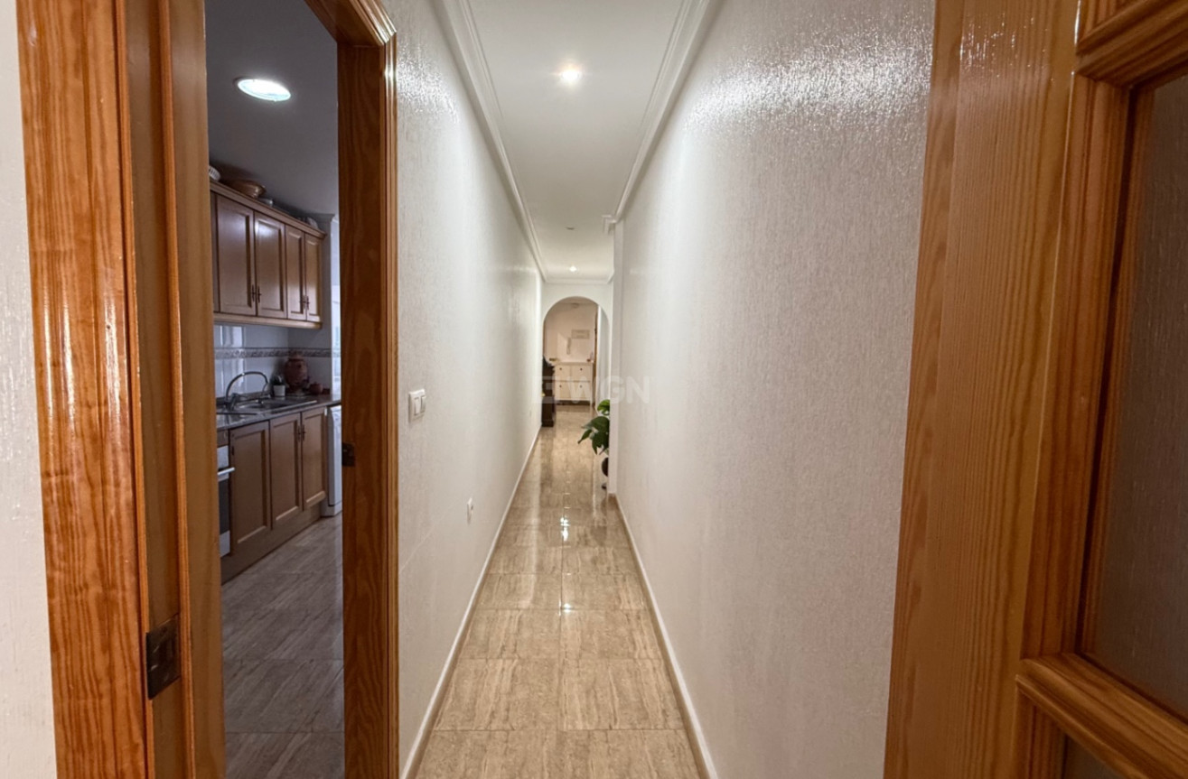 Reventa - Apartamento / piso - Los Montesinos - Costa Blanca