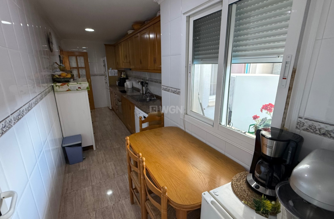Reventa - Apartamento / piso - Los Montesinos - Costa Blanca