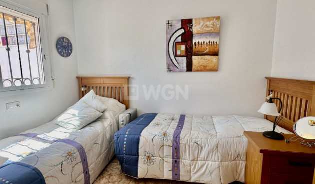 Odsprzedaż - Mieszkanie w bloku - Orihuela Costa - Costa Blanca