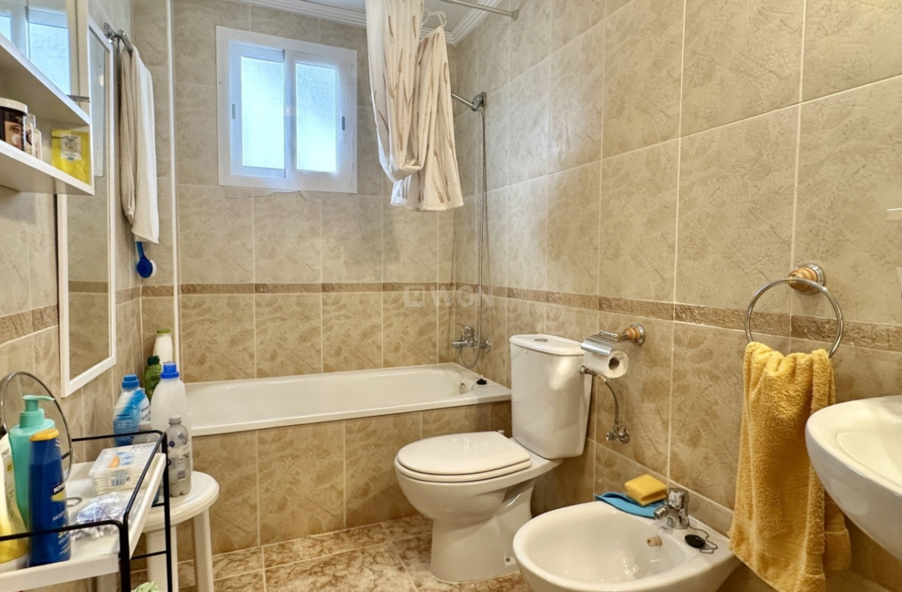 Odsprzedaż - Mieszkanie w bloku - Orihuela Costa - Costa Blanca