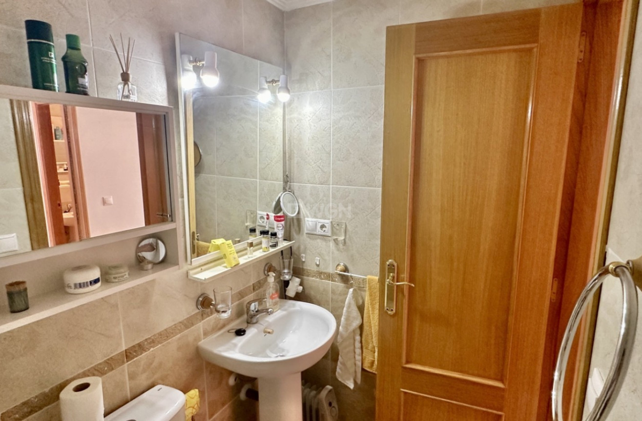 Odsprzedaż - Mieszkanie w bloku - Orihuela Costa - Costa Blanca