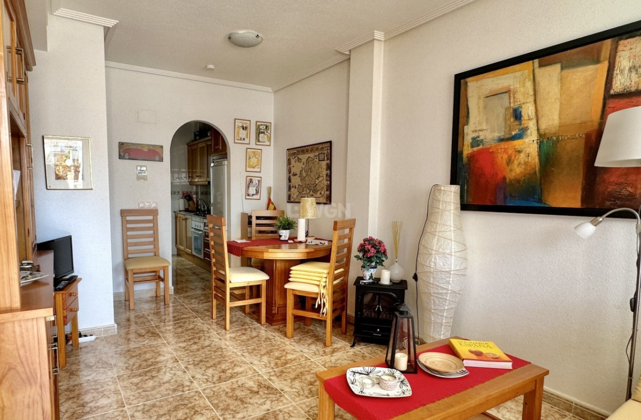 Odsprzedaż - Mieszkanie w bloku - Orihuela Costa - Costa Blanca