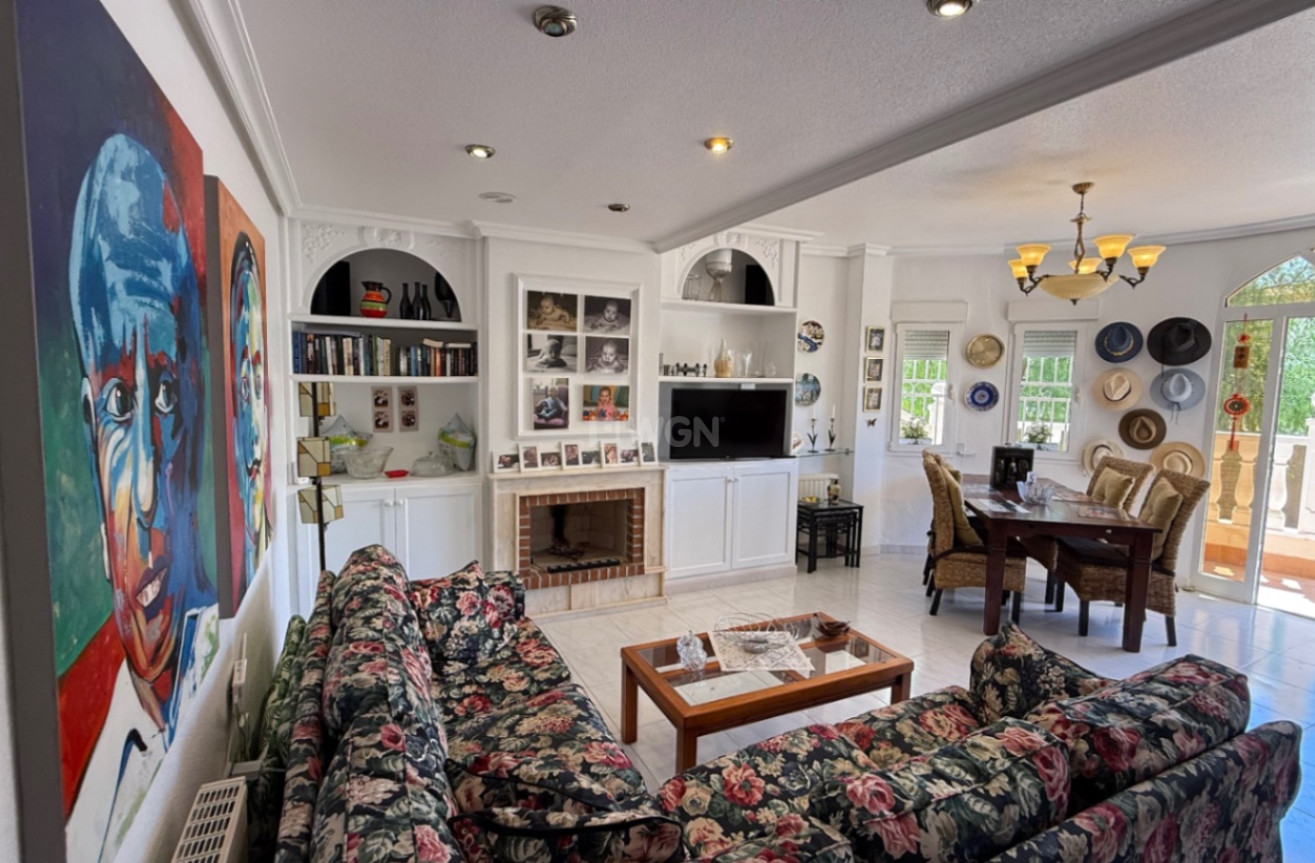 Reventa - Villa - Orihuela Costa - Costa Blanca