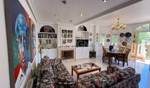 Reventa - Villa - Orihuela Costa - Costa Blanca