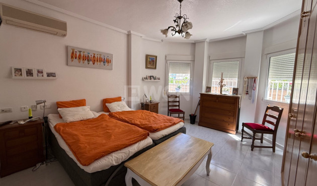 Reventa - Villa - Orihuela Costa - Costa Blanca