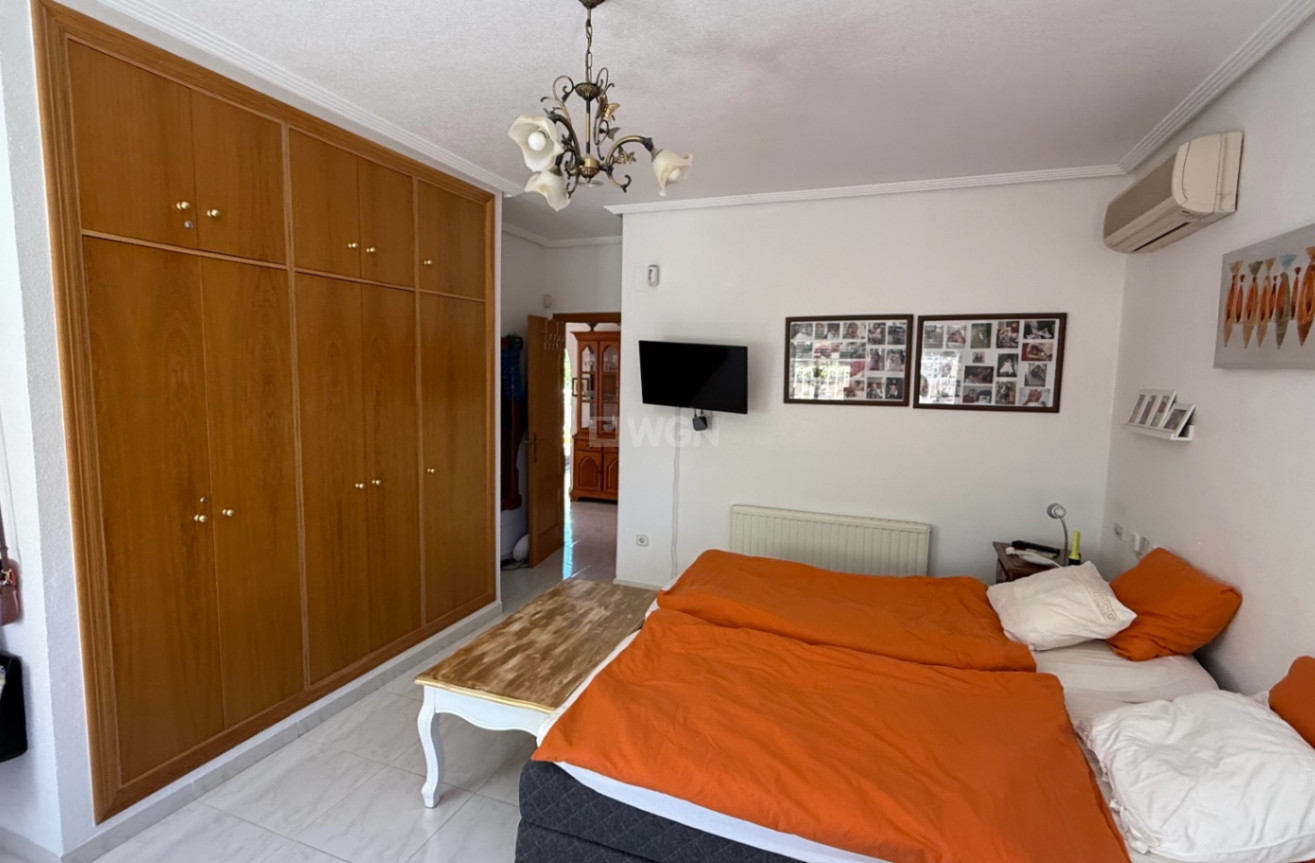 Reventa - Villa - Orihuela Costa - Costa Blanca