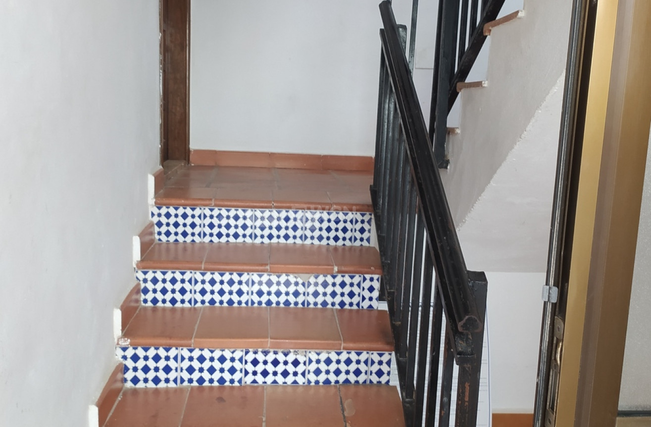 Resale - Apartment / flat - Torrevieja - LOS NAUFRAGOS PLAYA