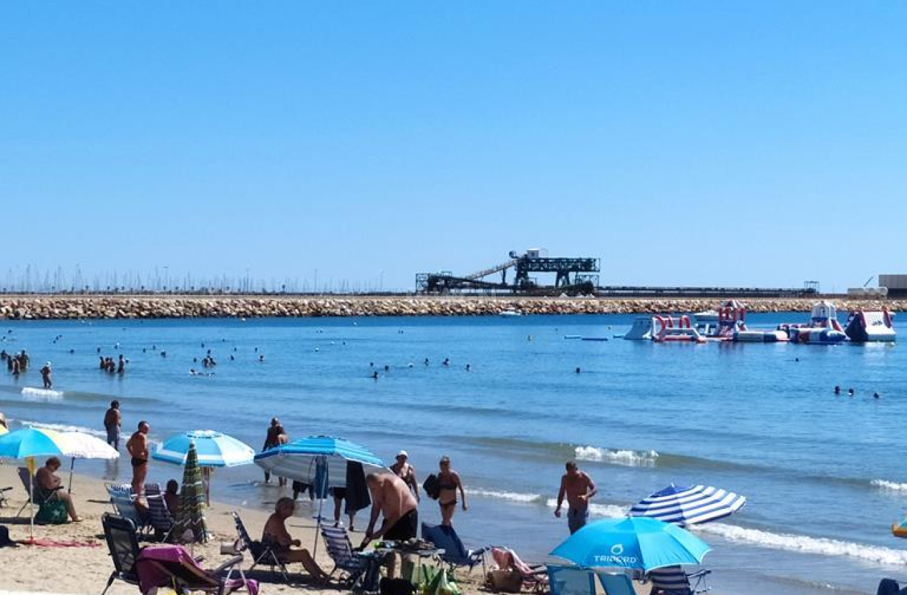 Resale - Apartment / flat - Torrevieja - LOS NAUFRAGOS PLAYA