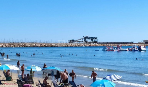 Resale - Apartment / flat - Torrevieja - LOS NAUFRAGOS PLAYA