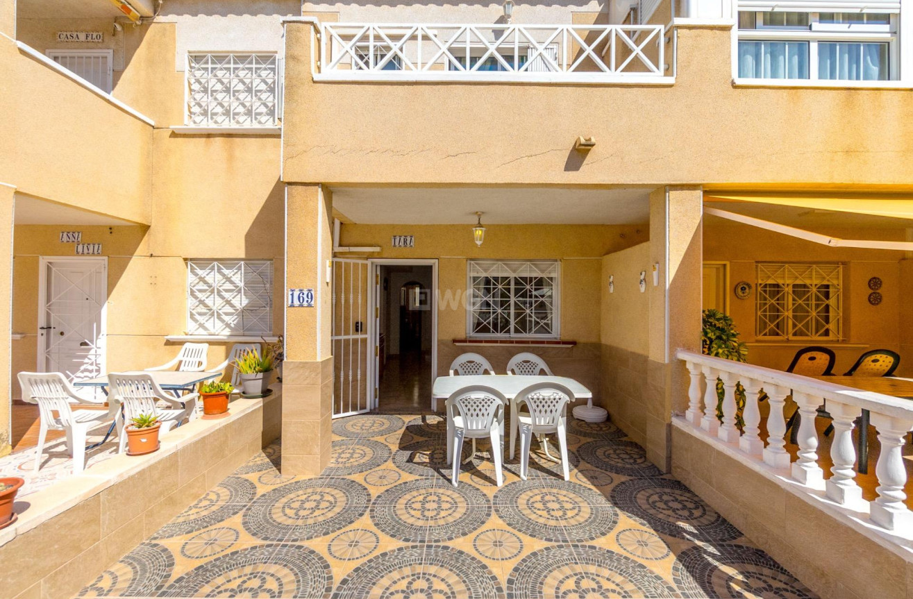 Resale - Townhouse - Torrevieja - Nueva Torrevieja