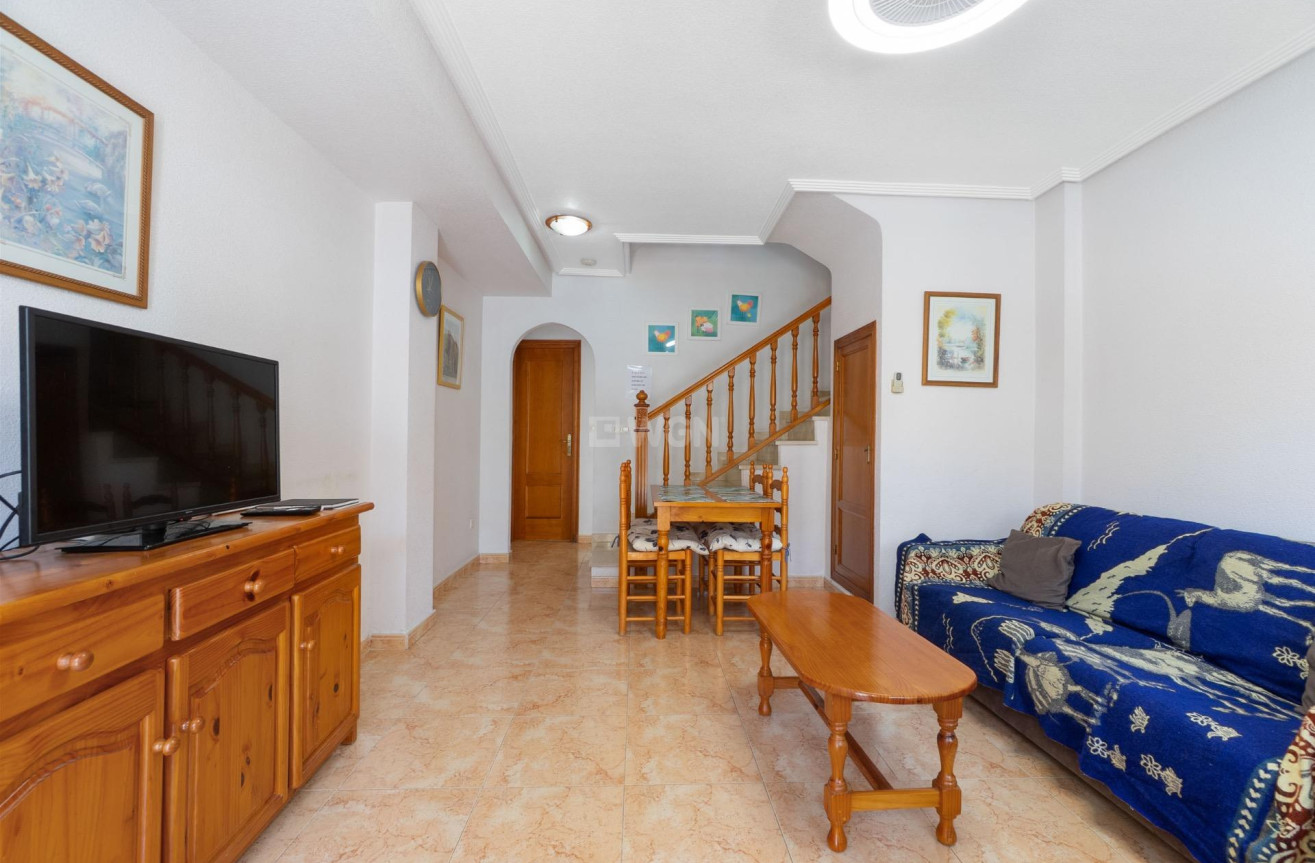 Resale - Townhouse - Torrevieja - Nueva Torrevieja