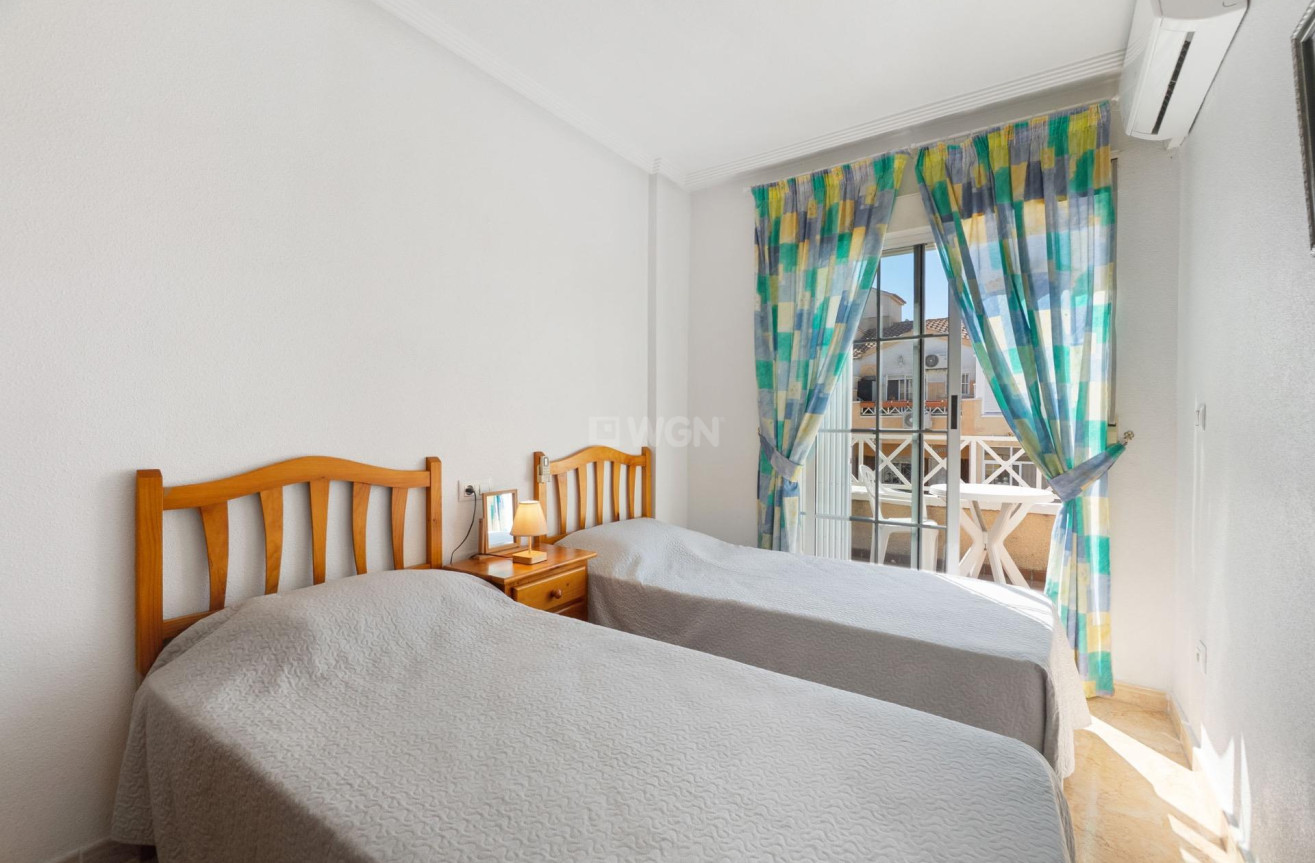 Resale - Townhouse - Torrevieja - Nueva Torrevieja