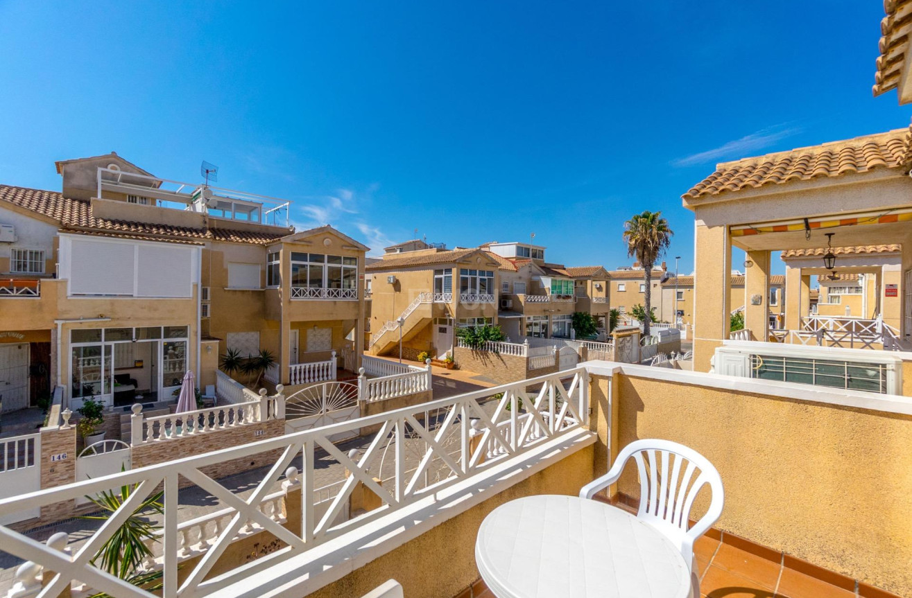 Resale - Townhouse - Torrevieja - Nueva Torrevieja