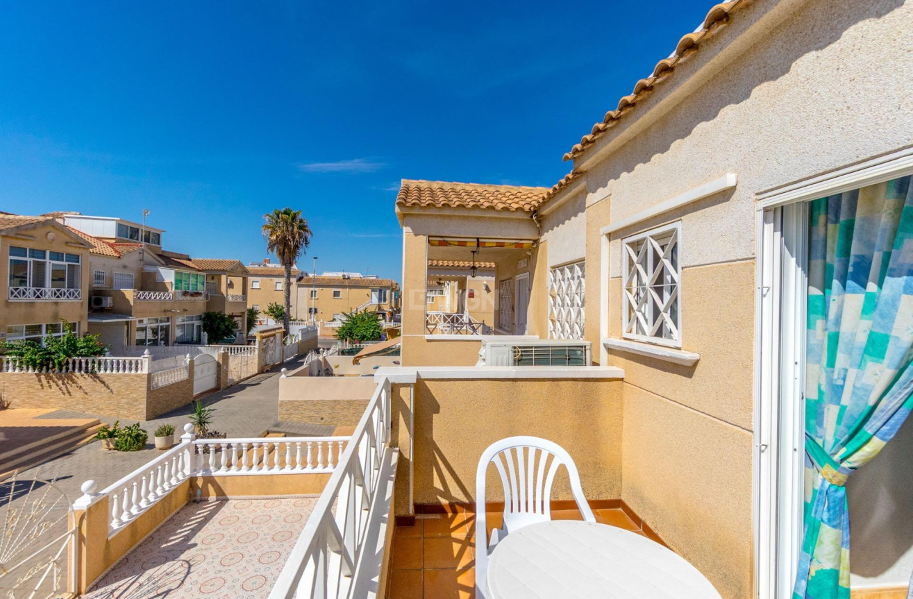 Resale - Townhouse - Torrevieja - Nueva Torrevieja