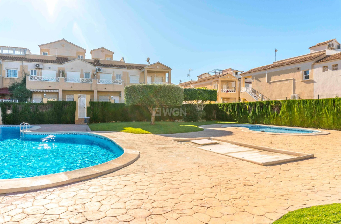 Resale - Townhouse - Torrevieja - Nueva Torrevieja