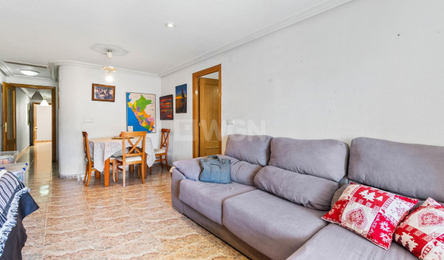 Reventa - Apartamento / piso - Torrevieja - Centro