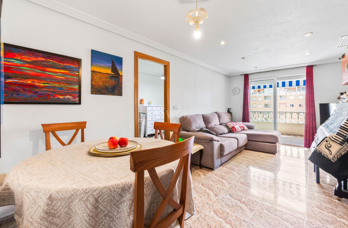 Reventa - Apartamento / piso - Torrevieja - Centro