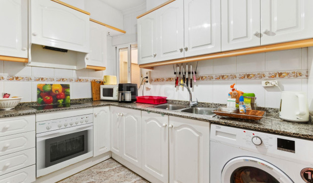 Reventa - Apartamento / piso - Torrevieja - Centro