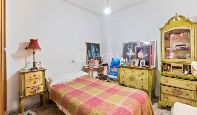 Reventa - Apartamento / piso - Torrevieja - Centro