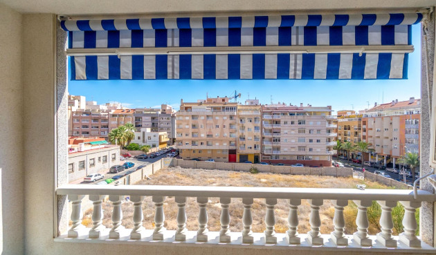 Reventa - Apartamento / piso - Torrevieja - Centro
