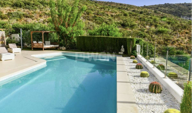Odsprzedaż - Villa - Moraira - Costa Blanca
