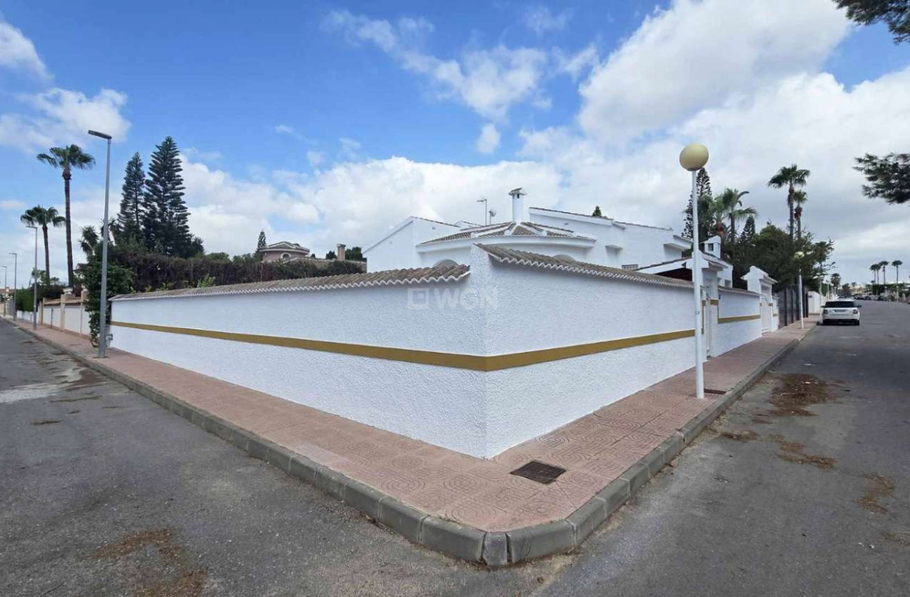 Resale - Villa - Rojales - Inland