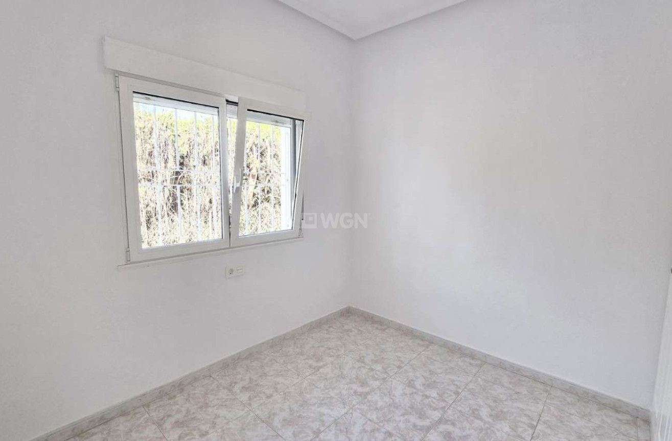 Resale - Villa - Rojales - Inland