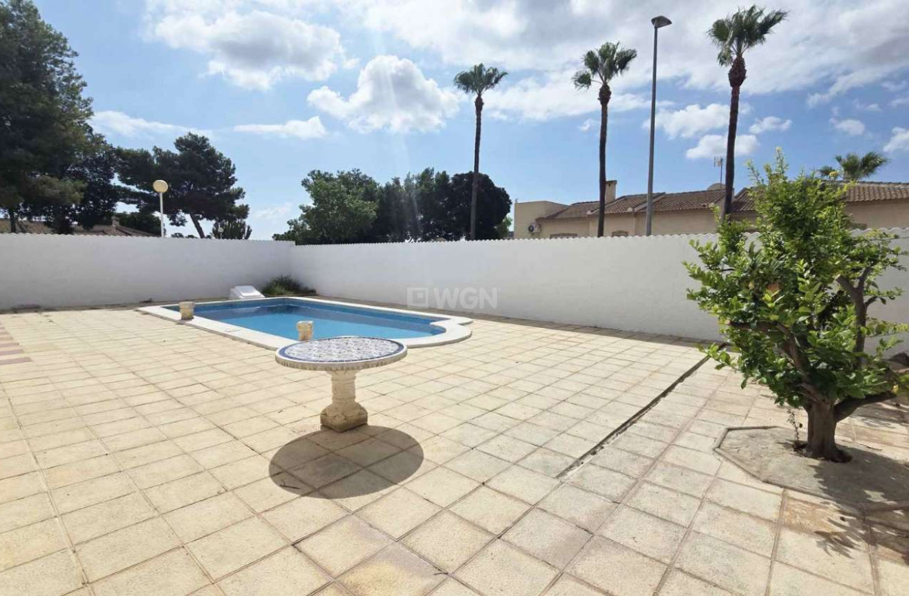 Resale - Villa - Rojales - Inland