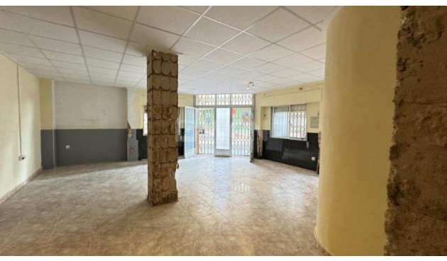 Resale - Apartment / flat - Torrevieja - Costa Blanca