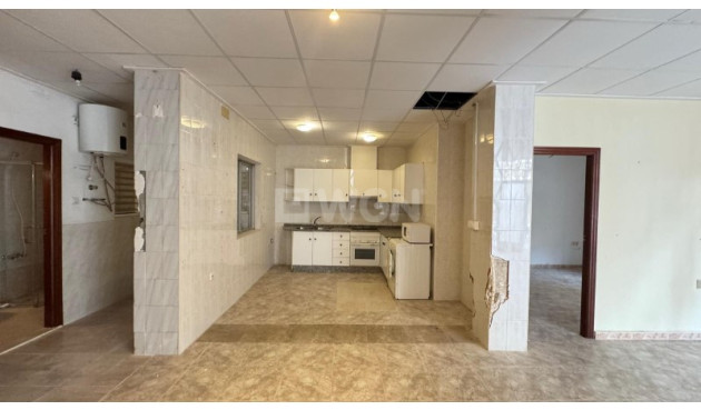 Resale - Apartment / flat - Torrevieja - Costa Blanca