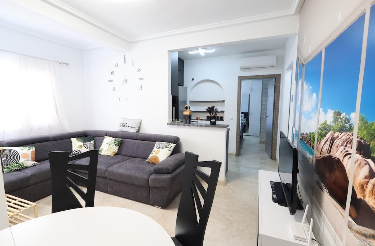 Reventa - Apartamento / piso - Torrevieja - Costa Blanca