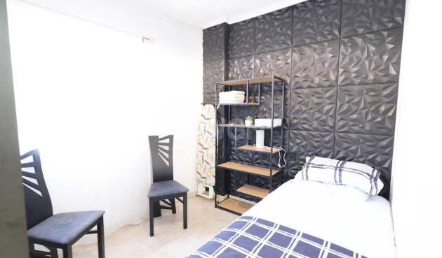 Reventa - Apartamento / piso - Torrevieja - Costa Blanca