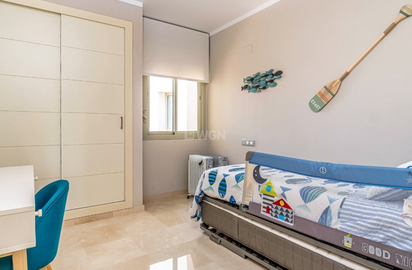 Odsprzedaż - Mieszkanie w bloku - Orihuela Costa - Costa Blanca