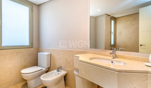 Odsprzedaż - Mieszkanie w bloku - Orihuela Costa - Costa Blanca