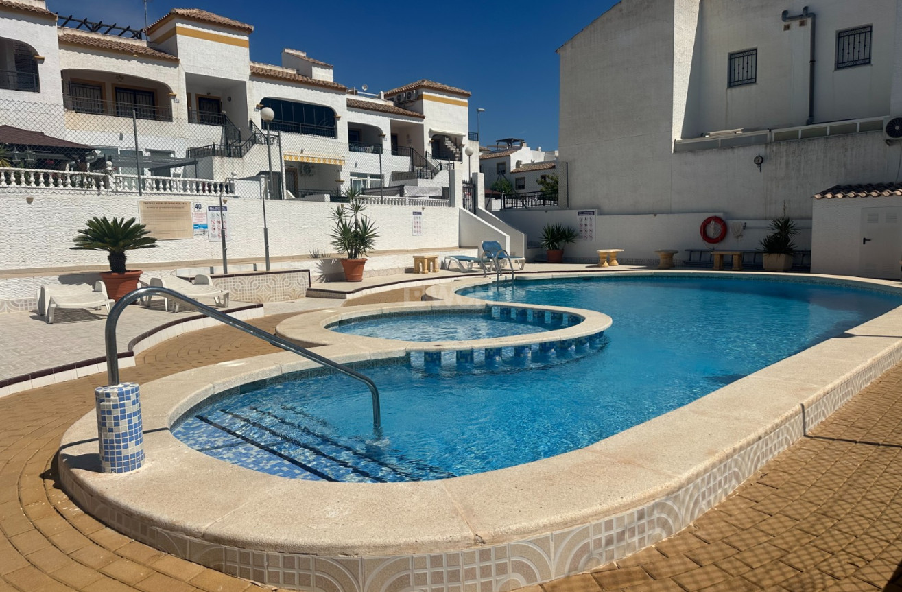 Wiederverkauf - Wohnung - Orihuela - Inland