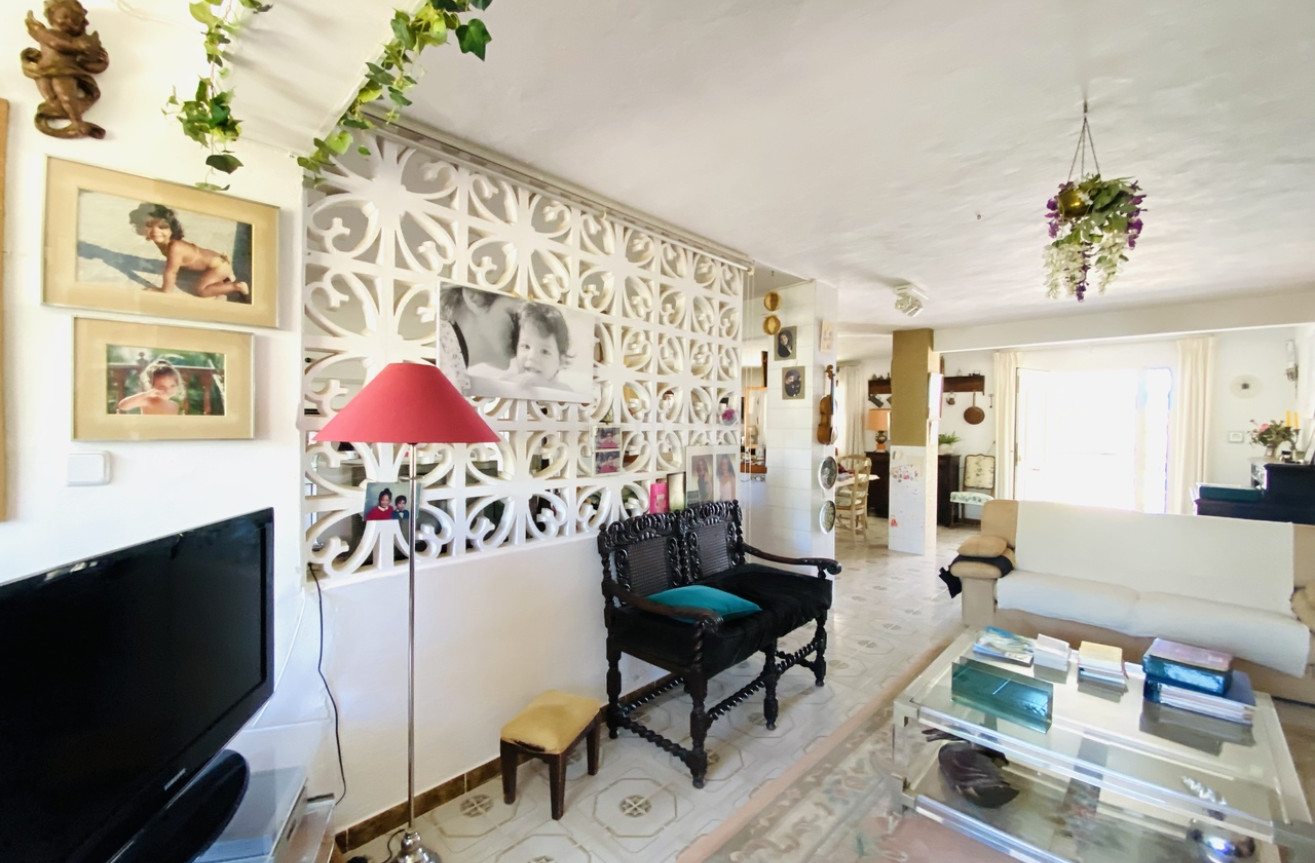 Odsprzedaż - Villa - La Zenia - Costa Blanca