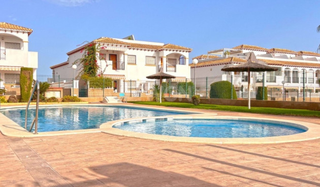 Odsprzedaż - Mieszkanie w bloku - Orihuela Costa - Costa Blanca