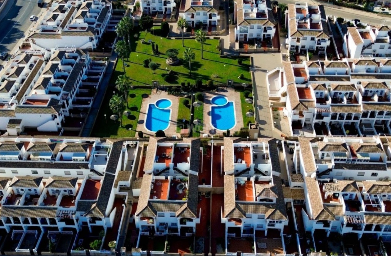 Odsprzedaż - Mieszkanie w bloku - Orihuela Costa - Costa Blanca