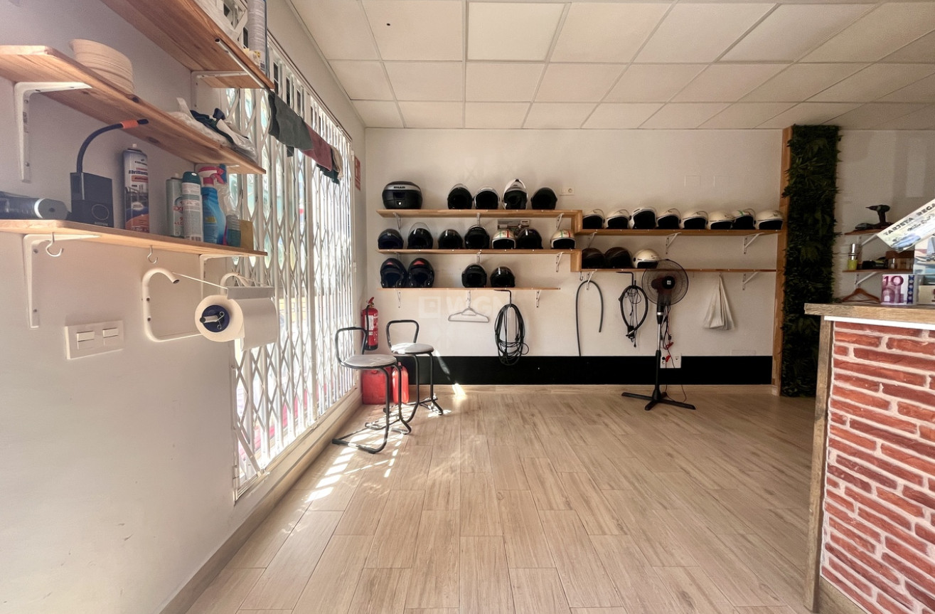 Odsprzedaż - Reklama w telewizji - Cabo Roig - Costa Blanca