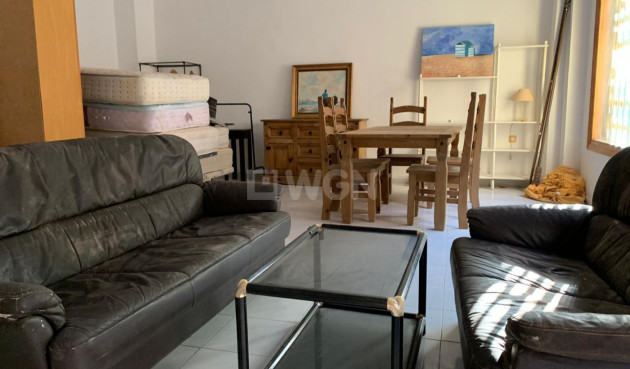 Odsprzedaż - Mieszkanie w bloku - Torrevieja - Playa de los Locos