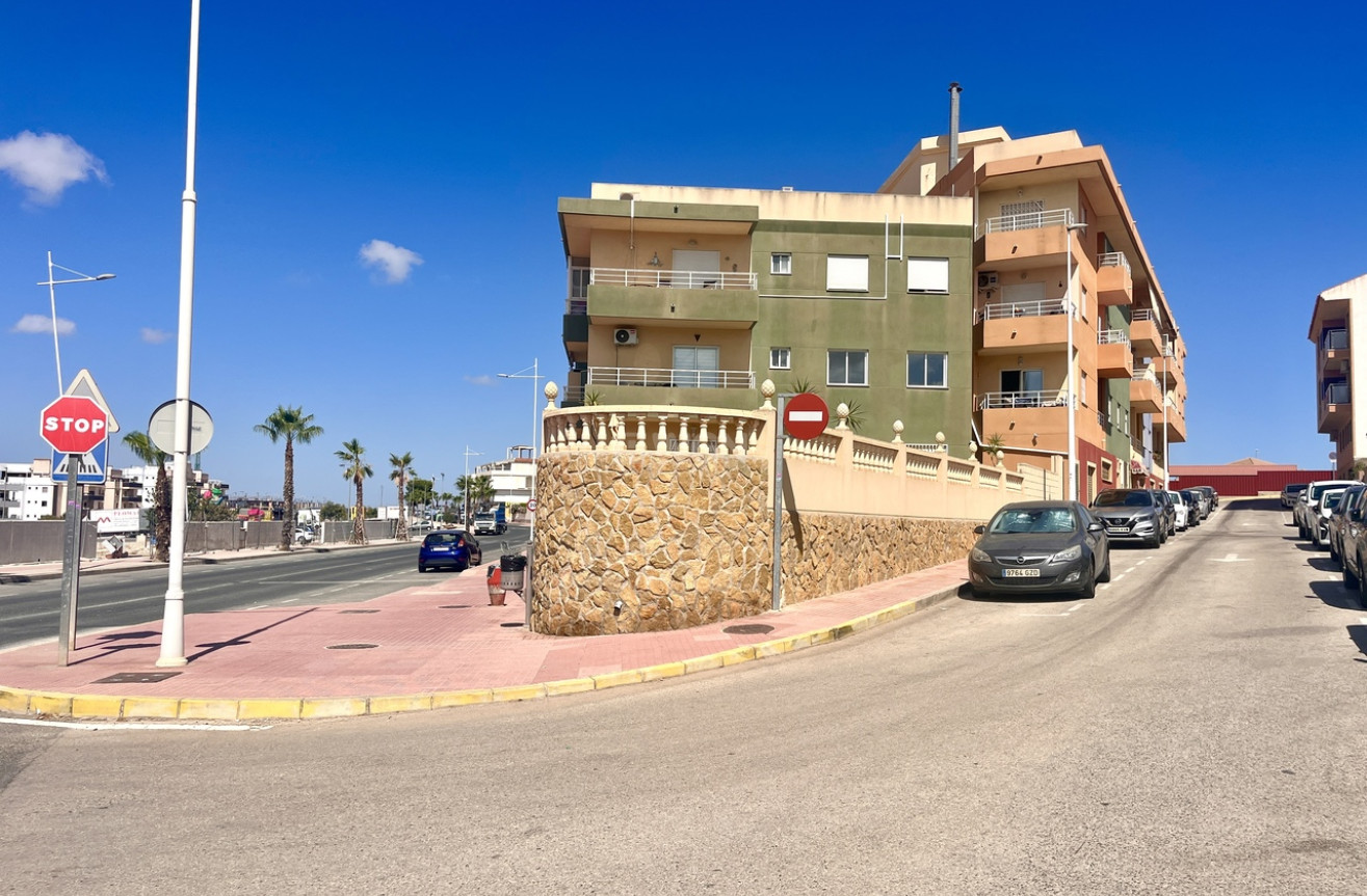 Resale - Apartment / flat - San Miguel de Salinas - Inland