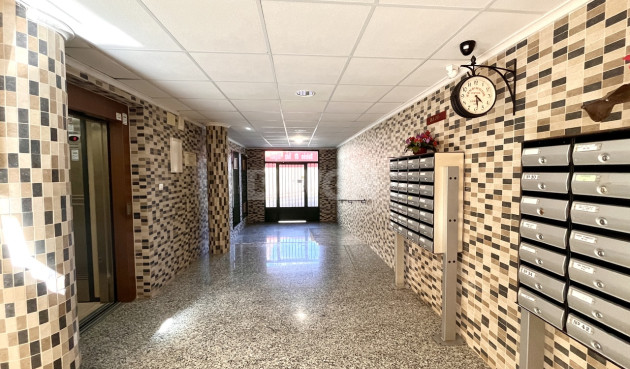 Resale - Apartment / flat - San Miguel de Salinas - Inland