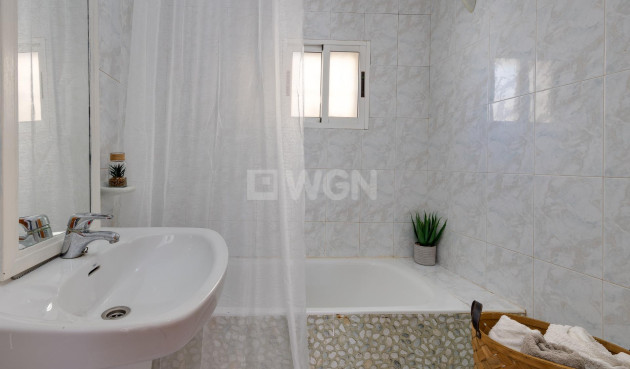 Wiederverkauf - Bungalow - Torrevieja - Los Frutales