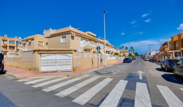 Wiederverkauf - Bungalow - Torrevieja - Los Frutales