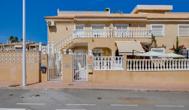 Wiederverkauf - Bungalow - Torrevieja - Los Frutales