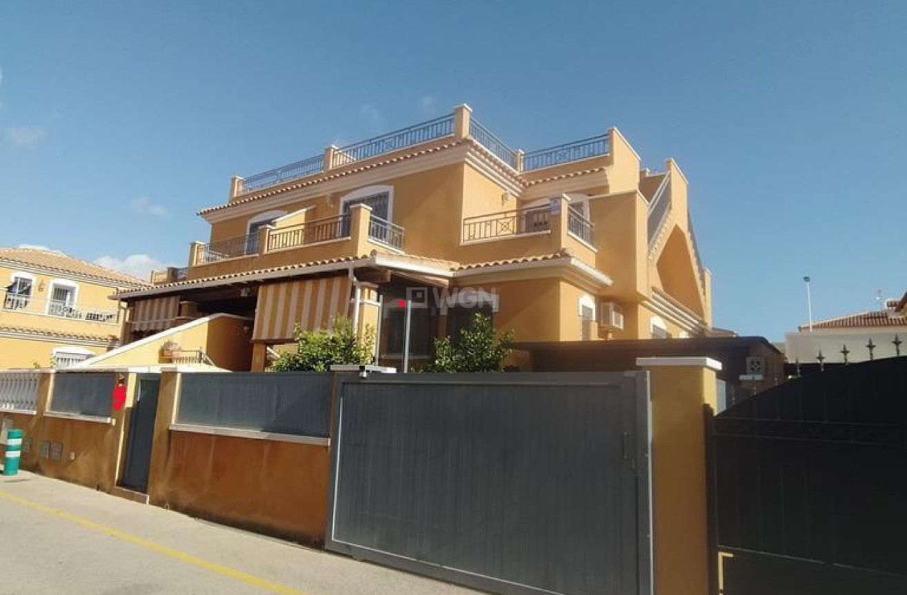 Wiederverkauf - Villa - Torrevieja - AGUAS NUEVAS 25